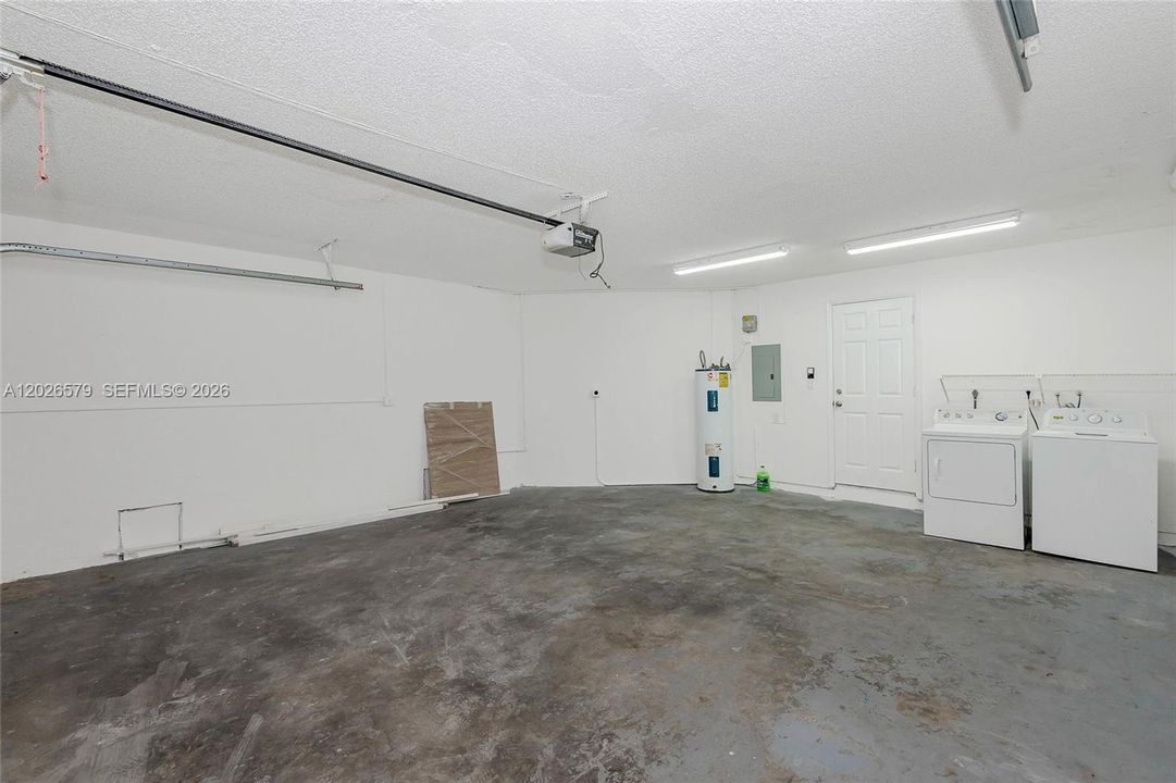 2 Car Garage