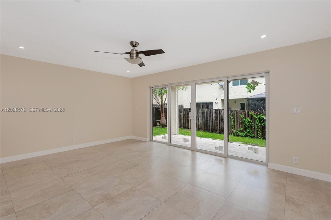 Active With Contract: $3,750 (3 beds, 2 baths, 2065 Square Feet)