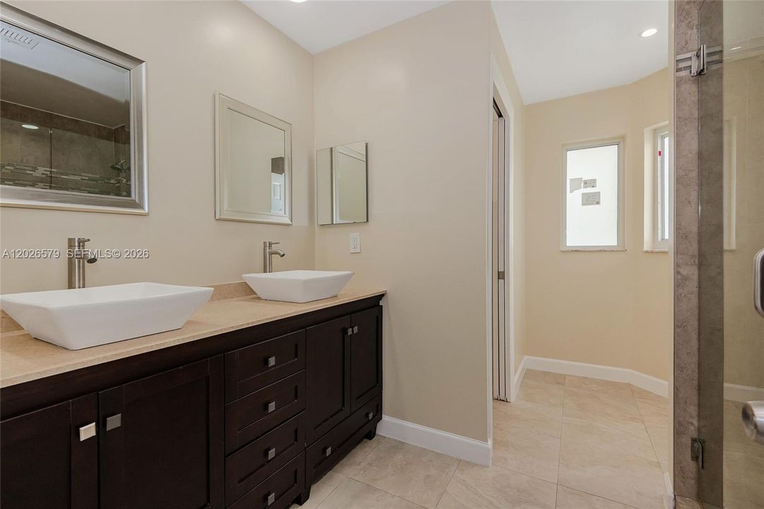 Active With Contract: $3,750 (3 beds, 2 baths, 2065 Square Feet)