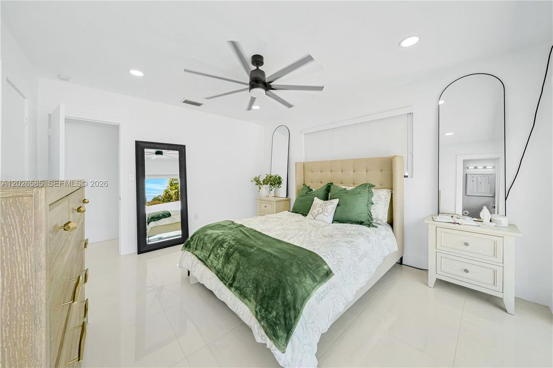 For Sale: $635,000 (3 beds, 2 baths, 1412 Square Feet)