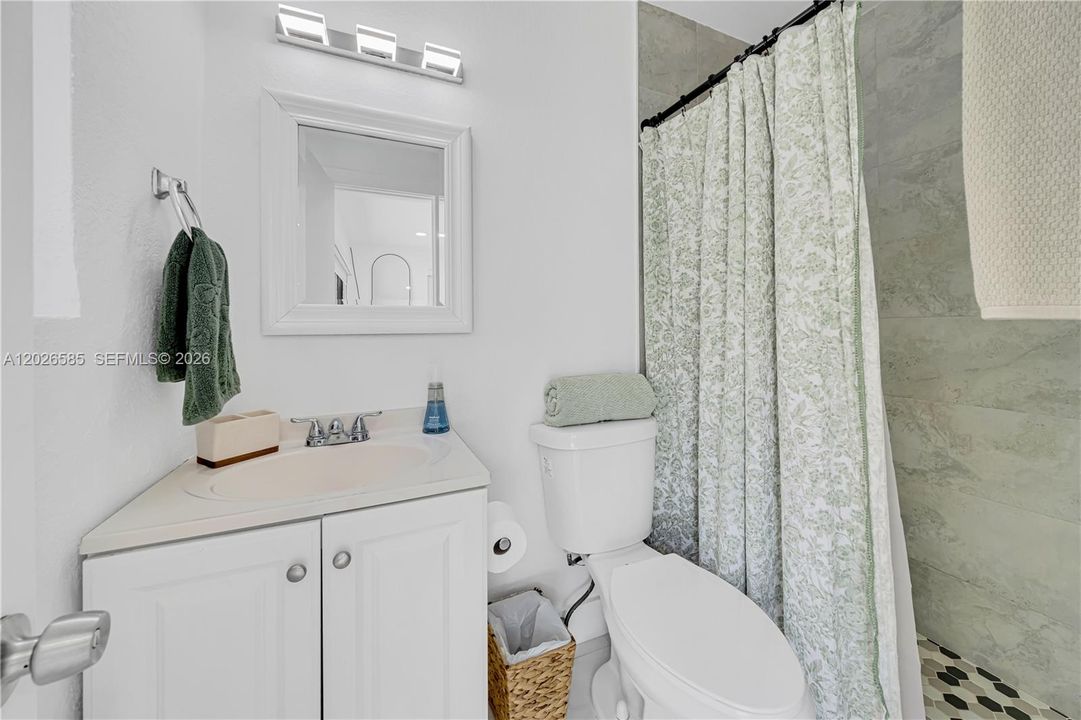 For Sale: $635,000 (3 beds, 2 baths, 1412 Square Feet)