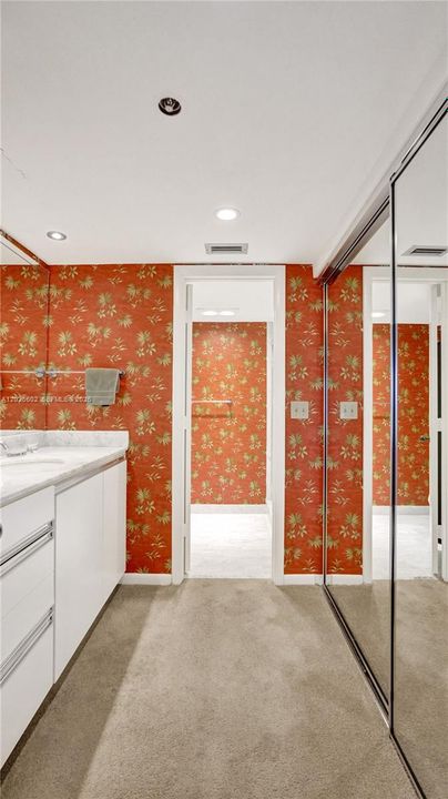На продажу: $695,000 (2 спален, 2 ванн, 1540 Квадратных фут)