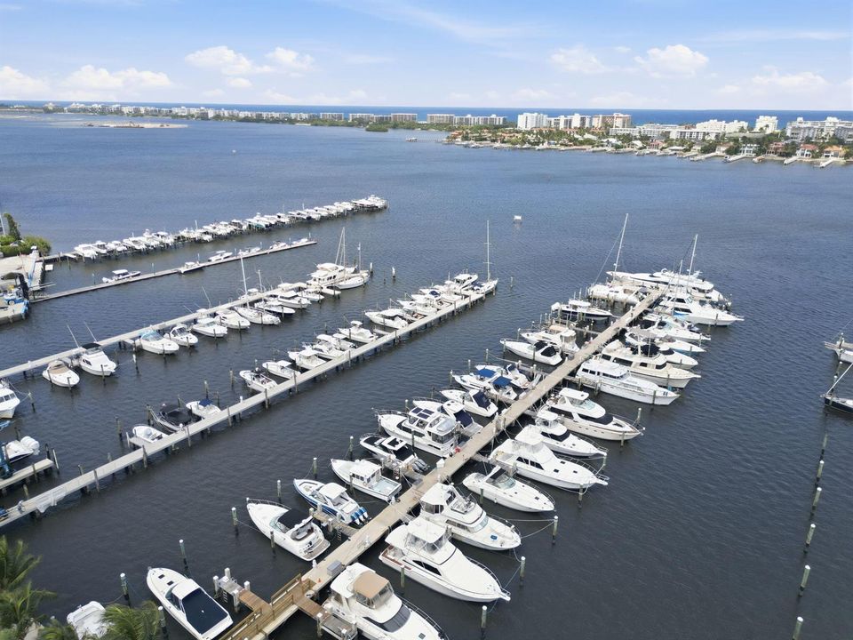 46-web-or-mls-802_W_Windward_Way_Unit_30