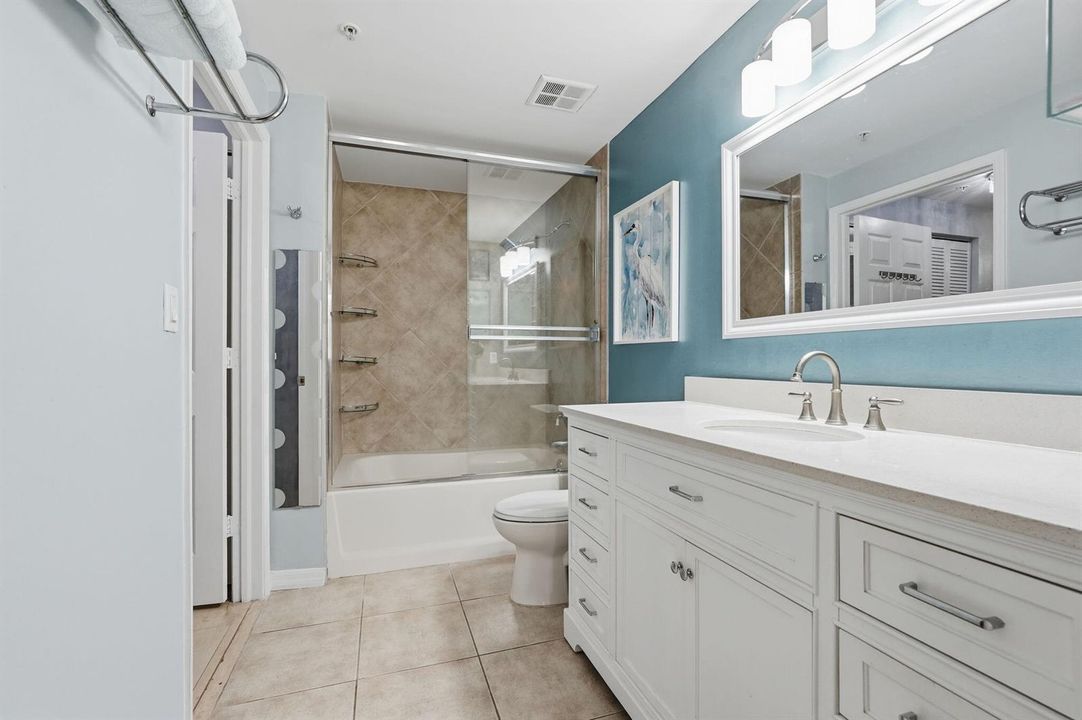 5-web-or-mls-802_W_Windward_Way_Unit_304