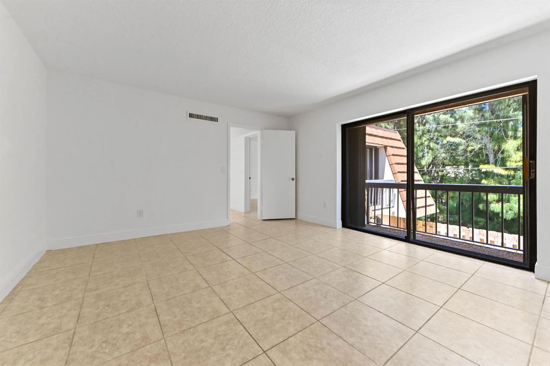 20 bedroom 02