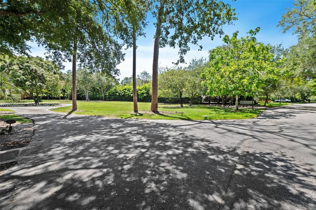 Active With Contract: $3,800,000 (40,469.00 acres)
