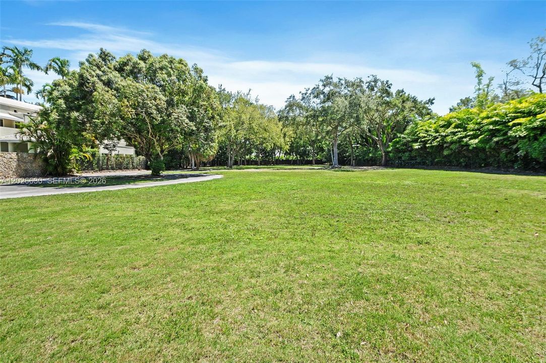 Active With Contract: $3,800,000 (40,469.00 acres)