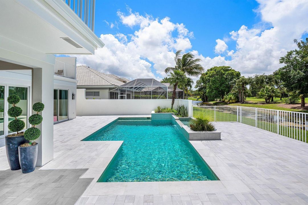038-9701SprayDrive-WestPalmBeach-FL-3341
