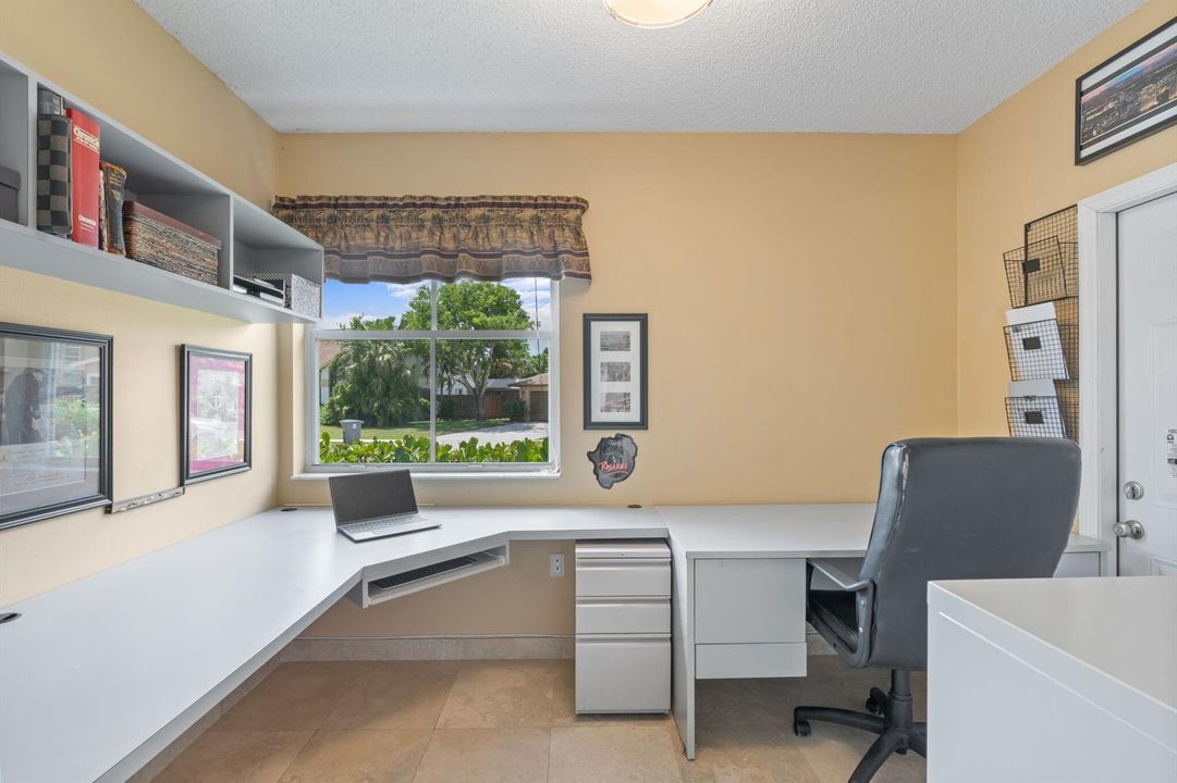 24-web-or-mls-6266 Madras Cir, Boynton B