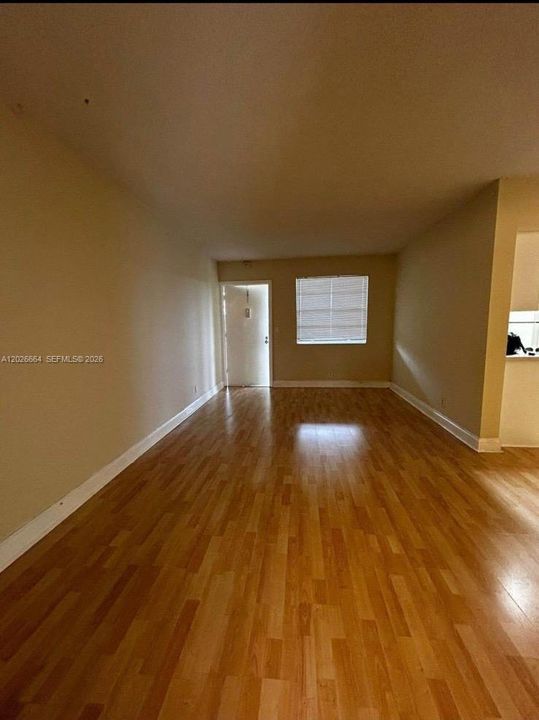 В аренду: $1,650 (1 спален, 1 ванн, 658 Квадратных фут)