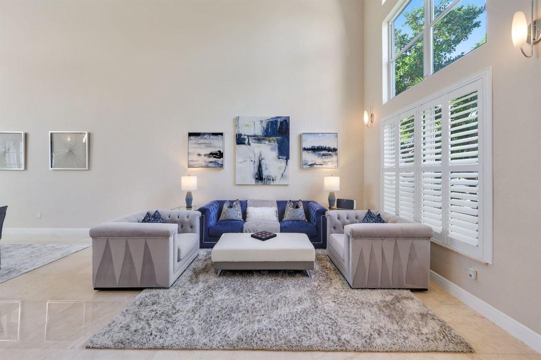 19245 Skyridge Circle - 5.jpg-SMALL