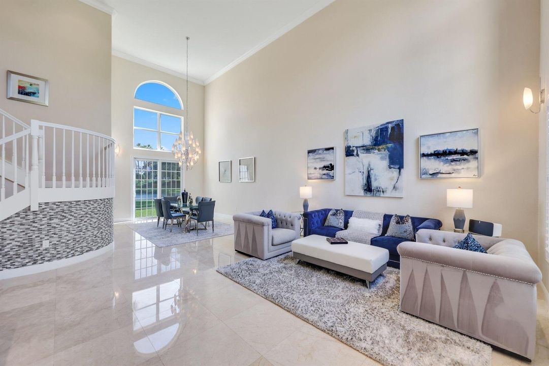 19245 Skyridge Circle - 6.jpg-SMALL
