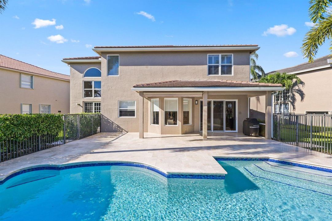 19245 Skyridge Circle - 35.jpg-SMALL