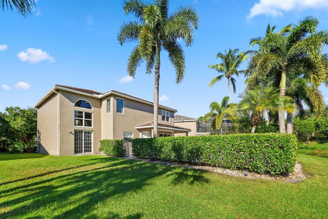 19245 Skyridge Circle - 38.jpg-SMALL