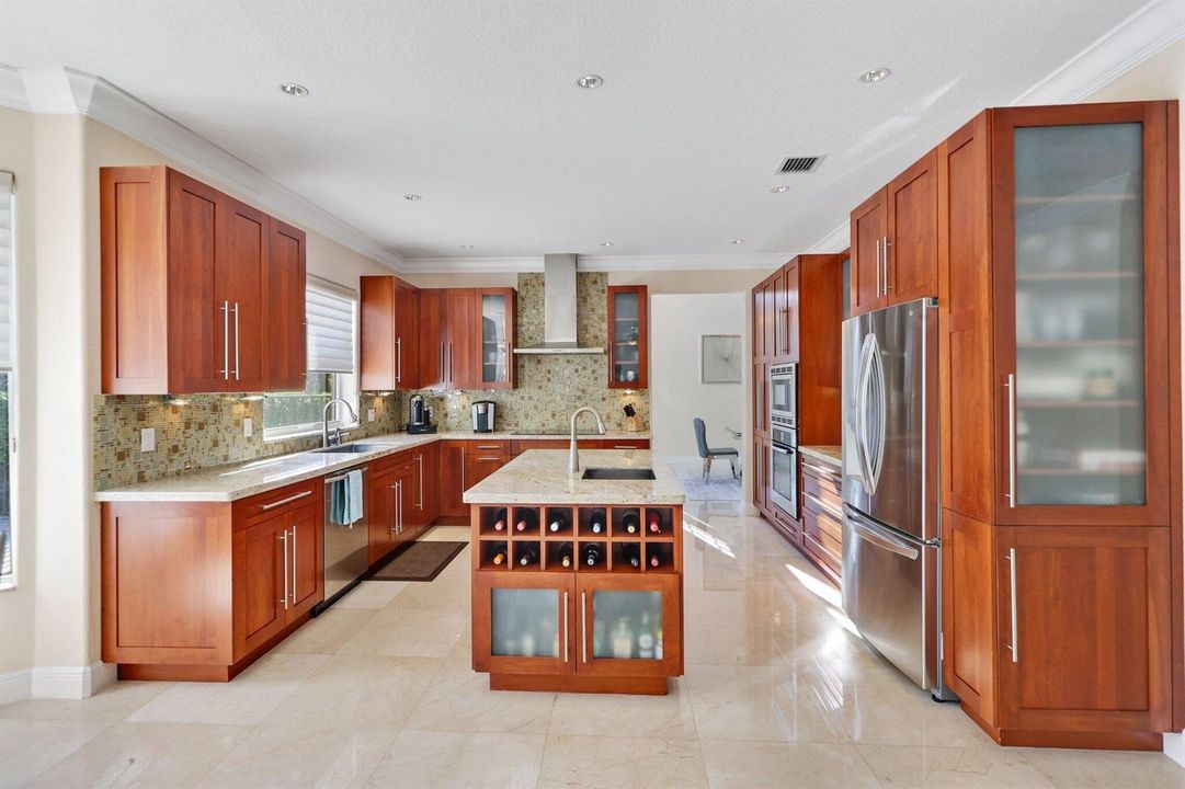 19245 Skyridge Circle - 24.jpg-SMALL