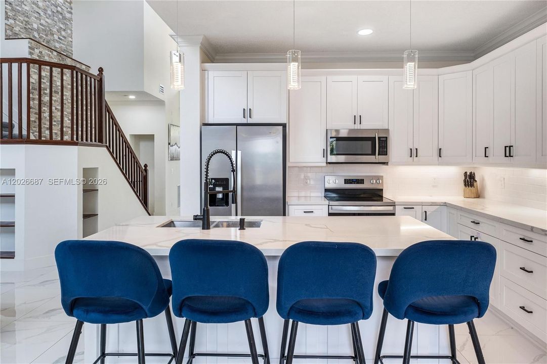For Sale: $899,000 (4 beds, 2 baths, 2309 Square Feet)