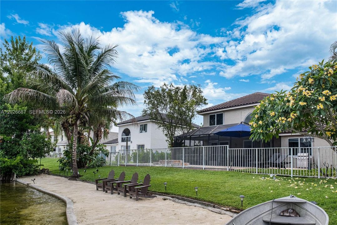 For Sale: $899,000 (4 beds, 2 baths, 2309 Square Feet)