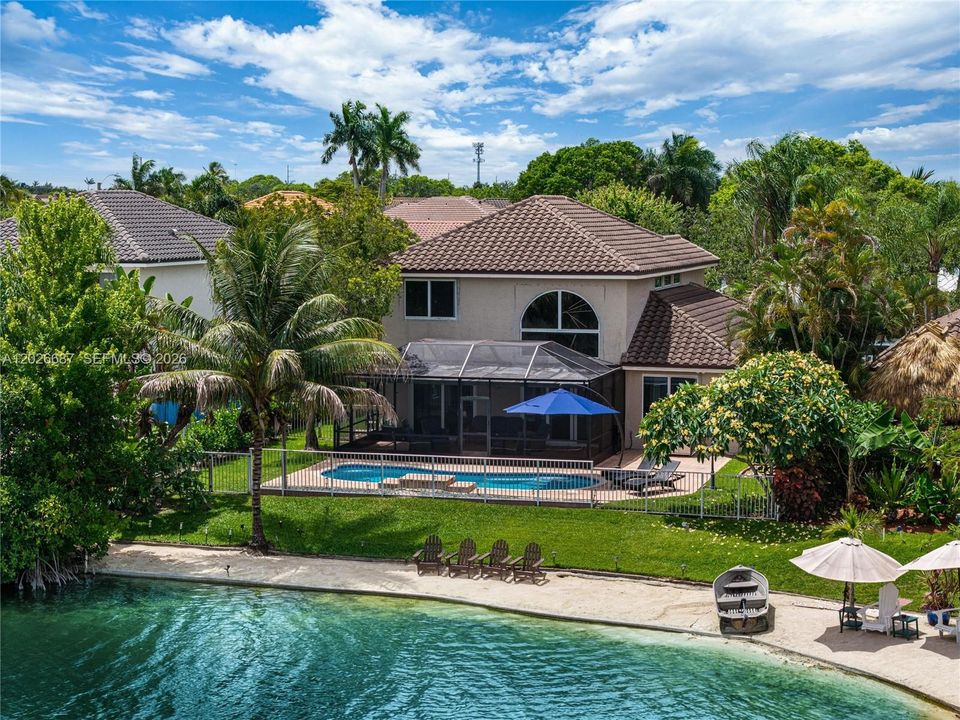 For Sale: $899,000 (4 beds, 2 baths, 2309 Square Feet)