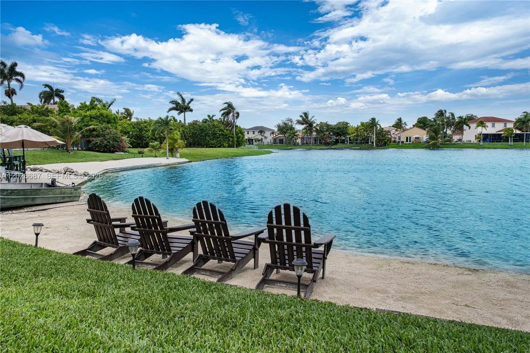 For Sale: $899,000 (4 beds, 2 baths, 2309 Square Feet)