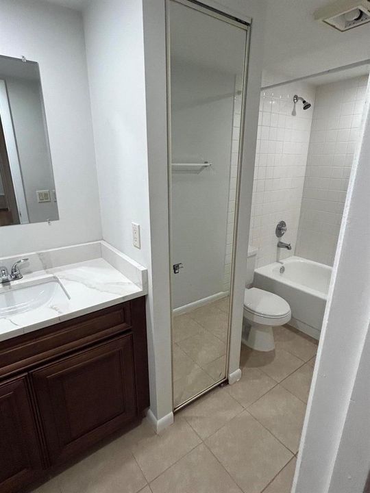 2nd Bathroom