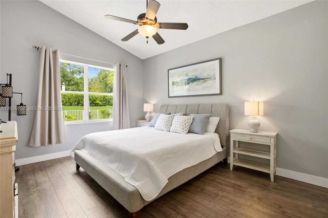 For Sale: $699,000 (3 beds, 2 baths, 1822 Square Feet)