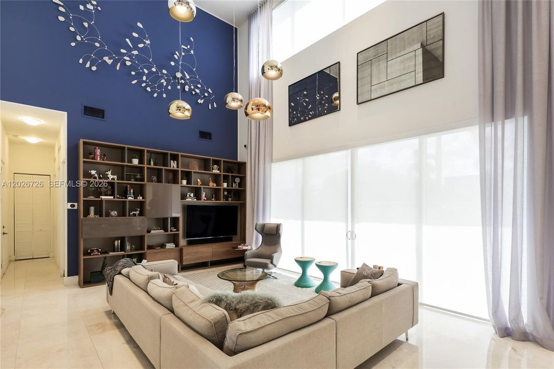 For Sale: $2,420,000 (5 beds, 5 baths, 4628 Square Feet)