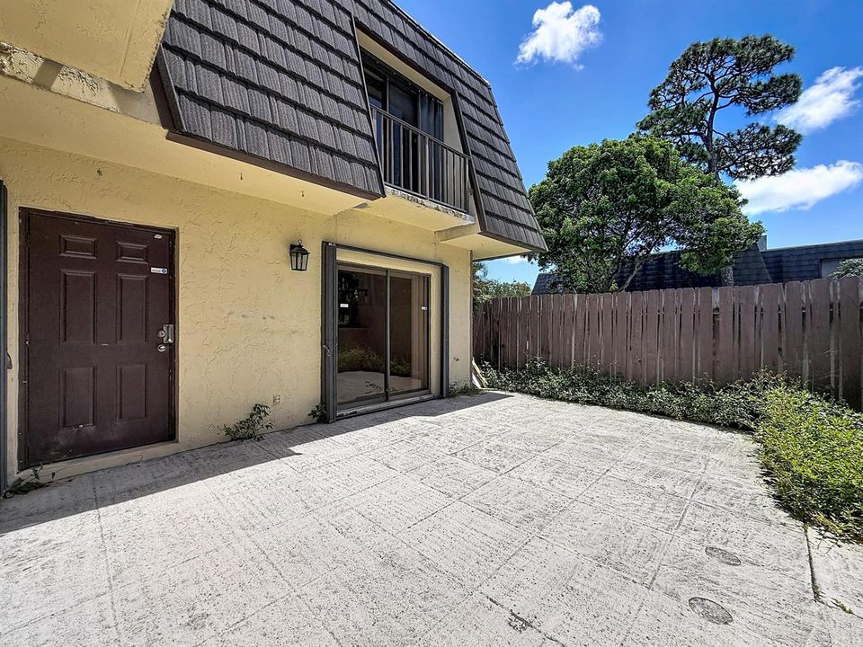 4644 Cherry Road-14