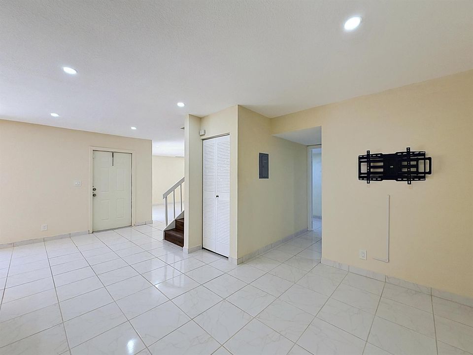 4644 Cherry Road-36