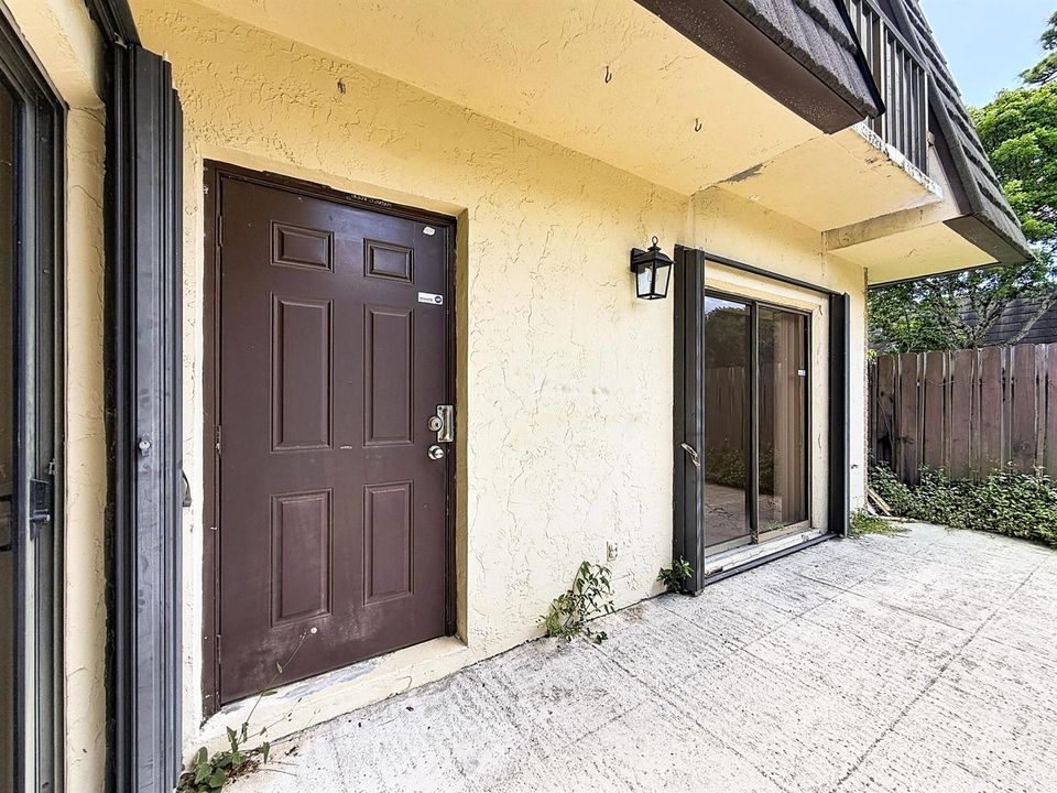 4644 Cherry Road-17