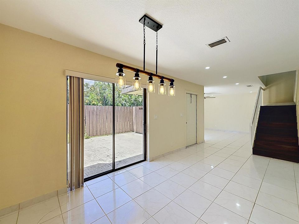 4644 Cherry Road-32