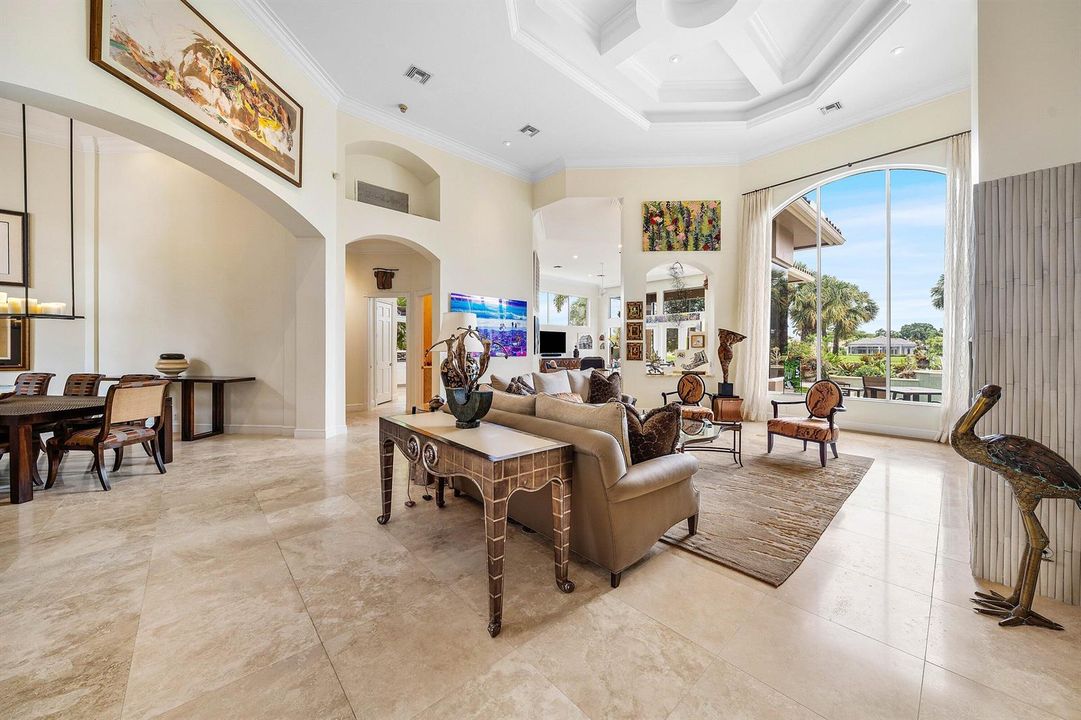 012-32SaintThomasDrive-PalmBeachGardens-