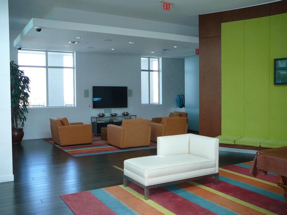 300 S Australian Avenue 328