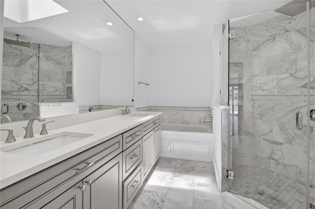 For Sale: $820,000 (3 beds, 2 baths, 1868 Square Feet)