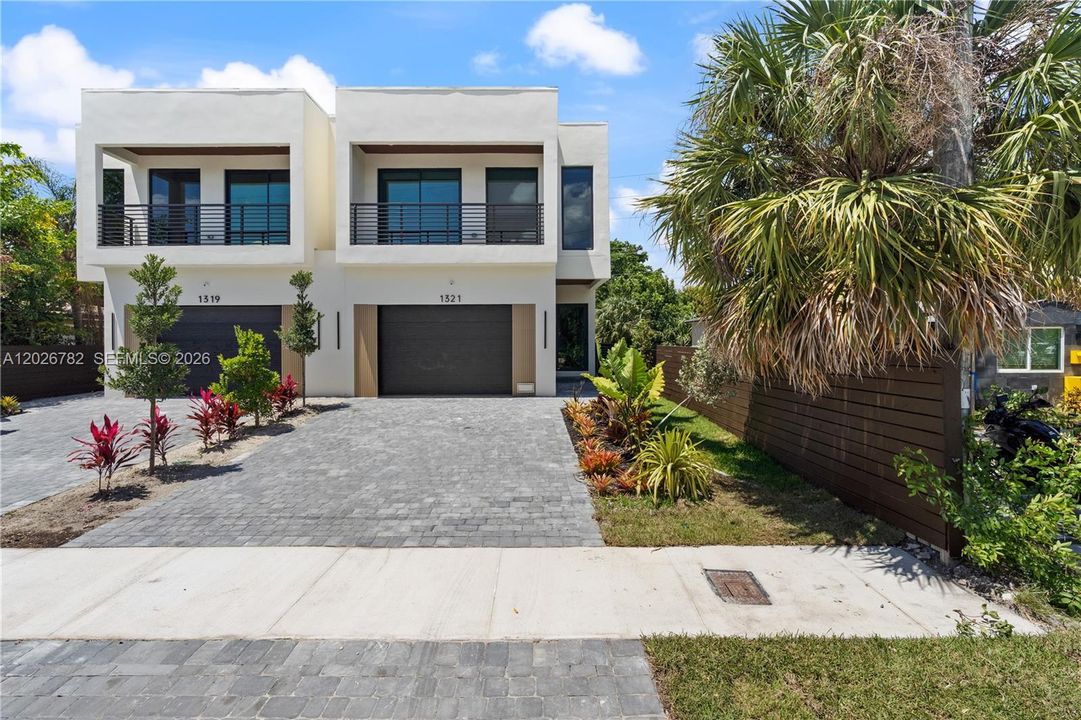 En Venta: $1,395,000 (3 camas, 3 baños, 0 Pies cuadrados)