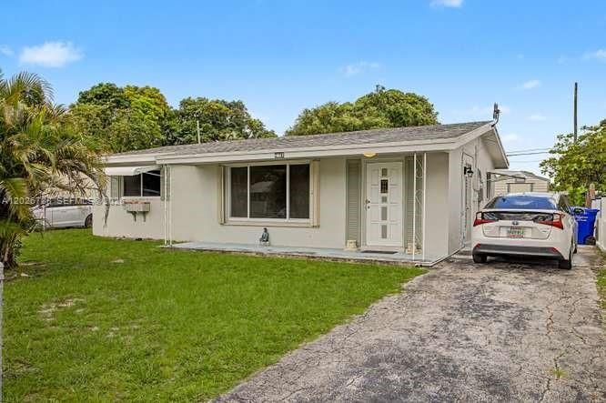 driveway virtually staged