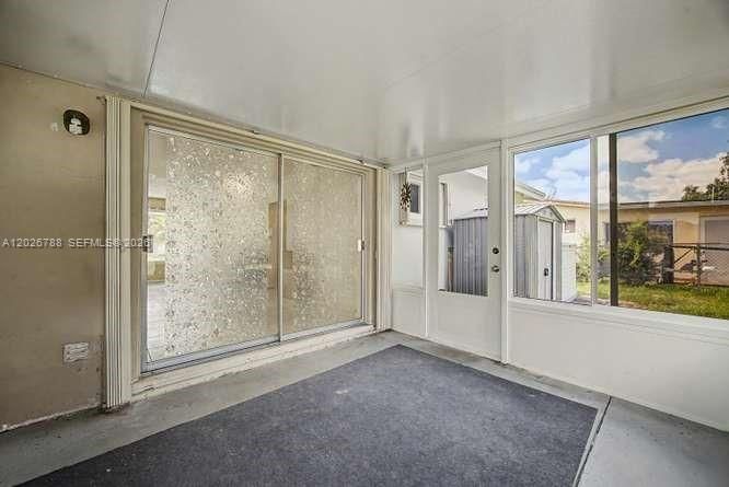 For Sale: $455,000 (2 beds, 1 baths, 1132 Square Feet)