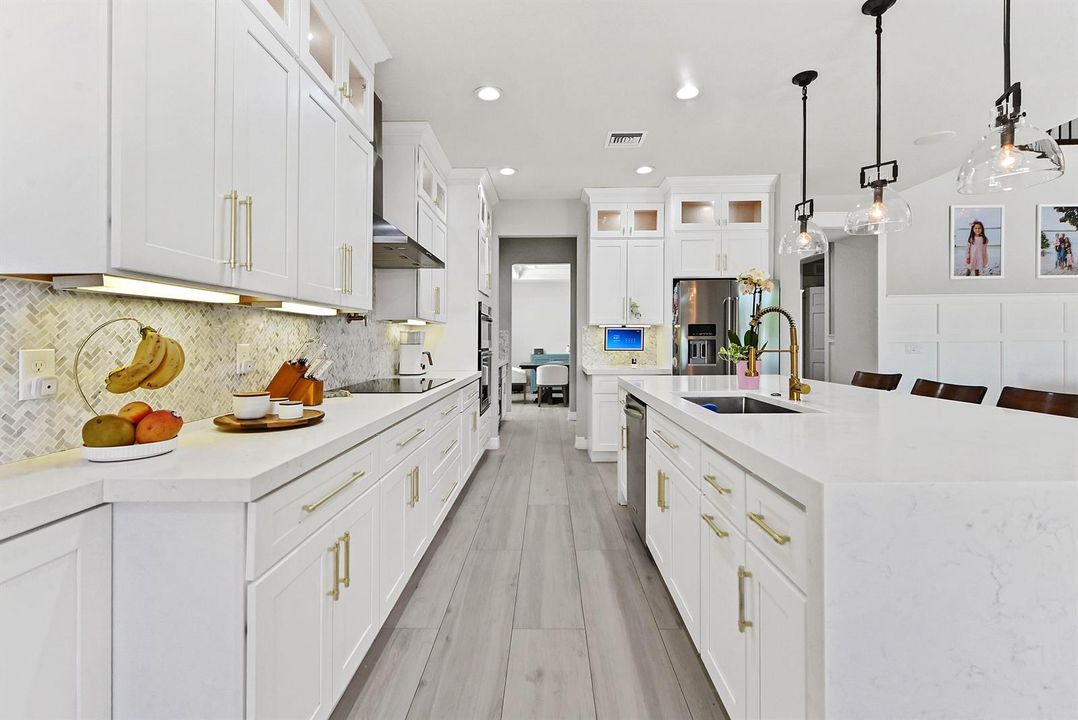 17 Kitchen 02