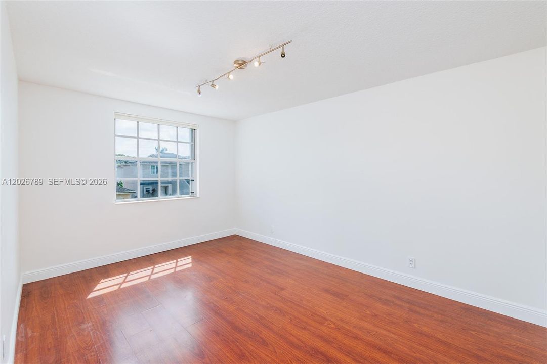 Active With Contract: $4,500 (4 beds, 2 baths, 2257 Square Feet)