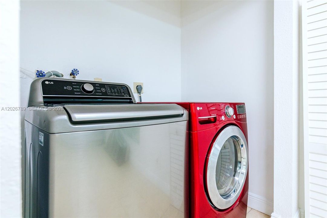 Active With Contract: $4,500 (4 beds, 2 baths, 2257 Square Feet)