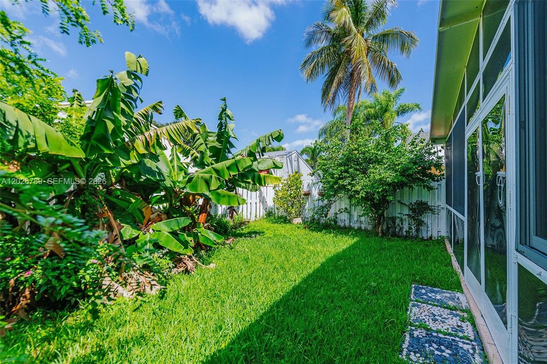 Active With Contract: $4,500 (4 beds, 2 baths, 2257 Square Feet)