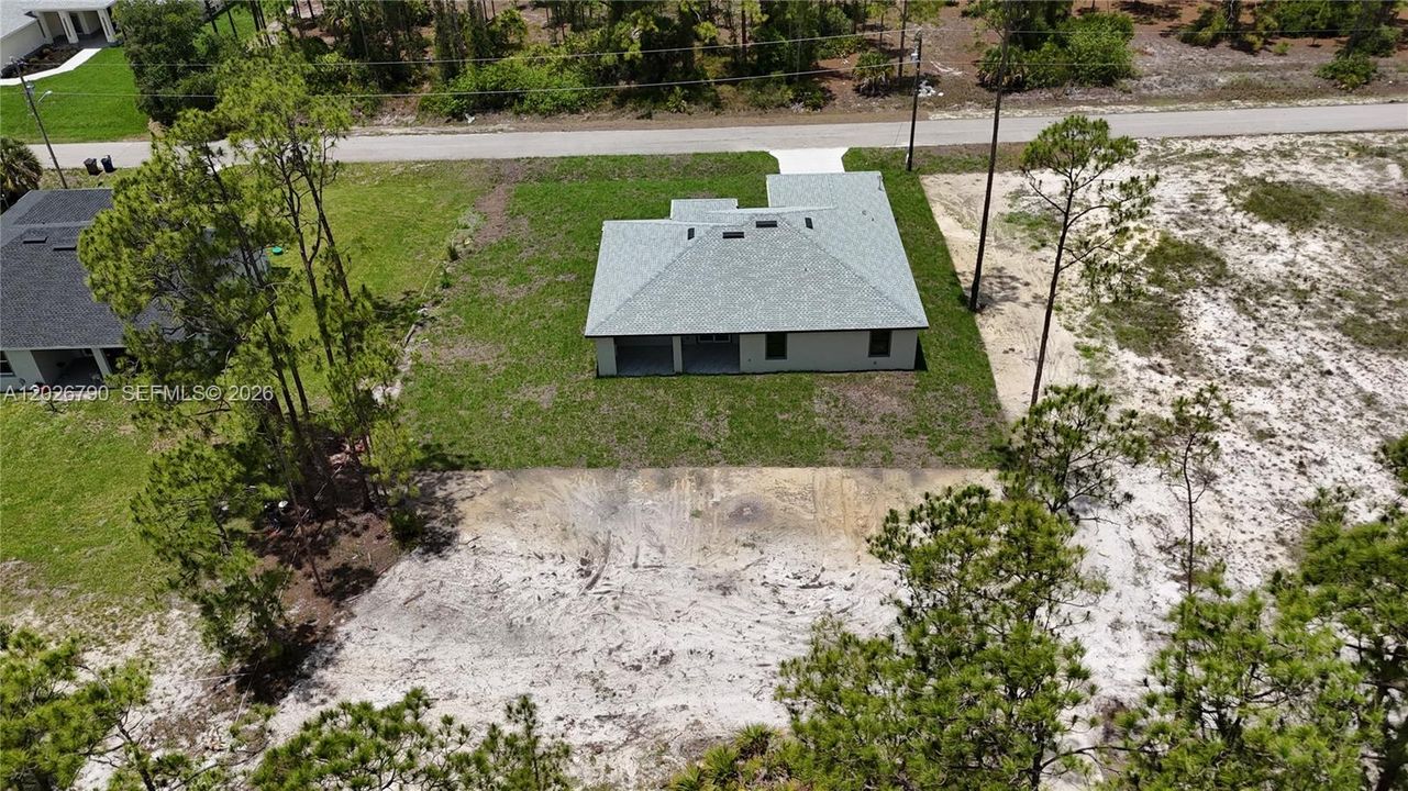 En Venta: $435,000 (4 camas, 3 baños, 2009 Pies cuadrados)