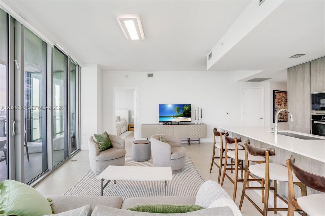 For Sale: $2,075,000 (3 beds, 4 baths, 1698 Square Feet)