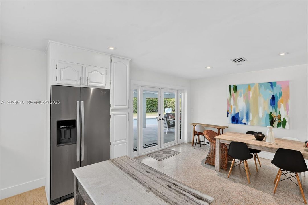 Active With Contract: $1,650,000 (3 beds, 2 baths, 1467 Square Feet)
