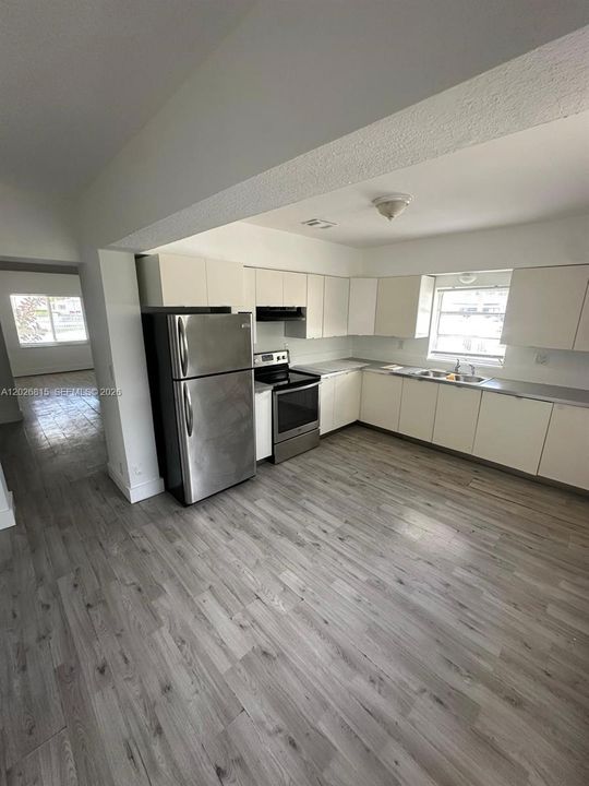 For Sale: $749,900 (0 beds, 0 baths, 2541 Square Feet)