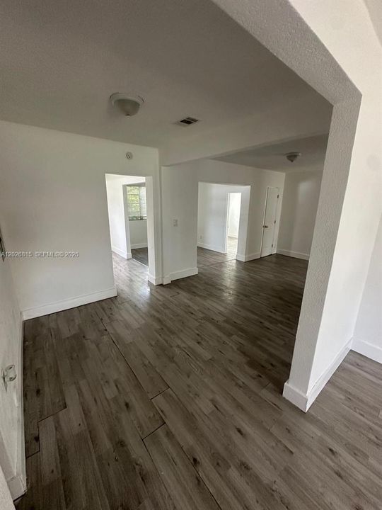 For Sale: $749,900 (0 beds, 0 baths, 2541 Square Feet)