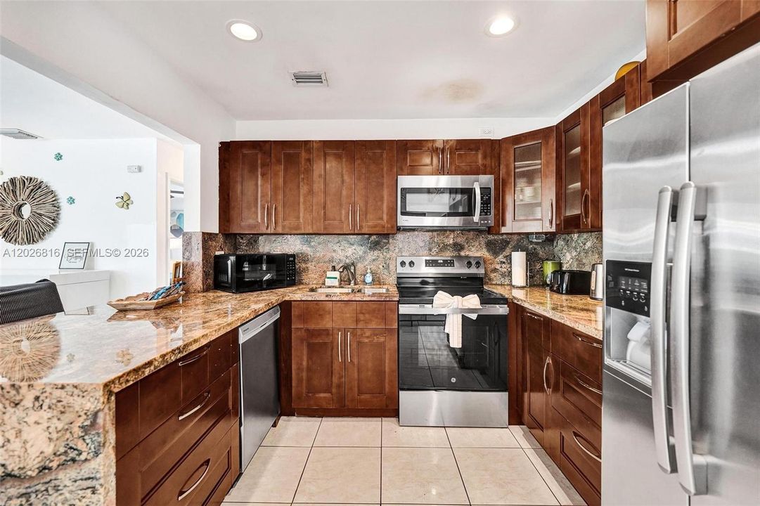 Active With Contract: $4,500 (4 beds, 3 baths, 1356 Square Feet)
