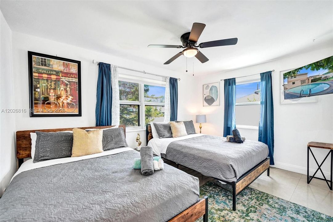 Active With Contract: $4,500 (4 beds, 3 baths, 1356 Square Feet)