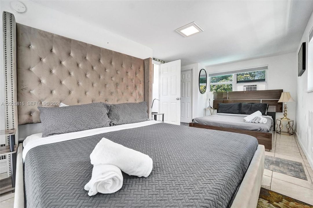 Active With Contract: $4,500 (4 beds, 3 baths, 1356 Square Feet)