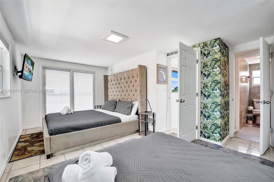 Active With Contract: $4,500 (4 beds, 3 baths, 1356 Square Feet)