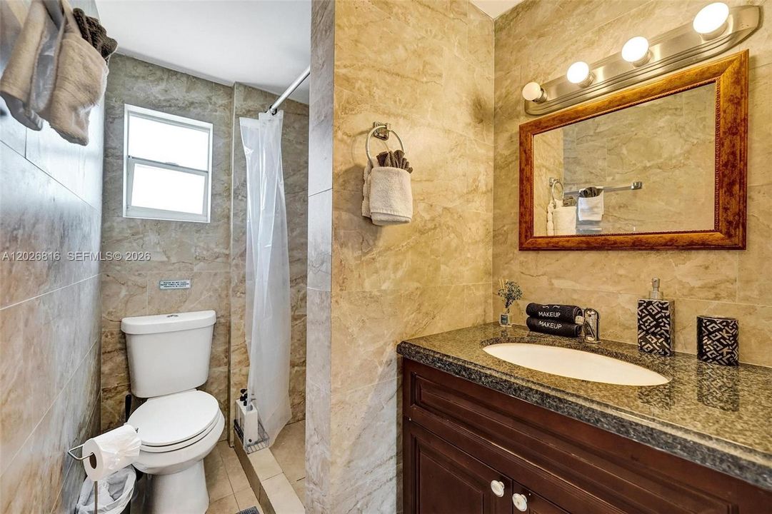 Active With Contract: $4,500 (4 beds, 3 baths, 1356 Square Feet)